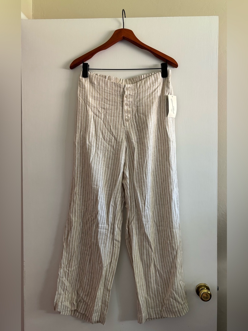 Women’s Linen-Blend Striped Wide-Leg Pants in Light Beige